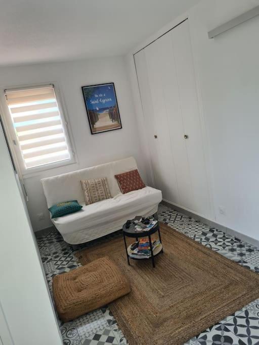 Cosy Cyprien Apartment